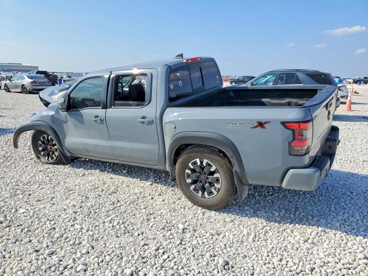 2022 Nissan Frontier S - foto 2