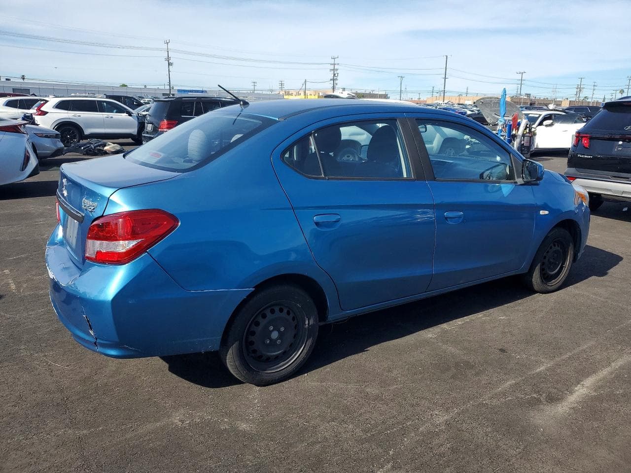 2017 Mitsubishi Mirage G4 Es - foto 3