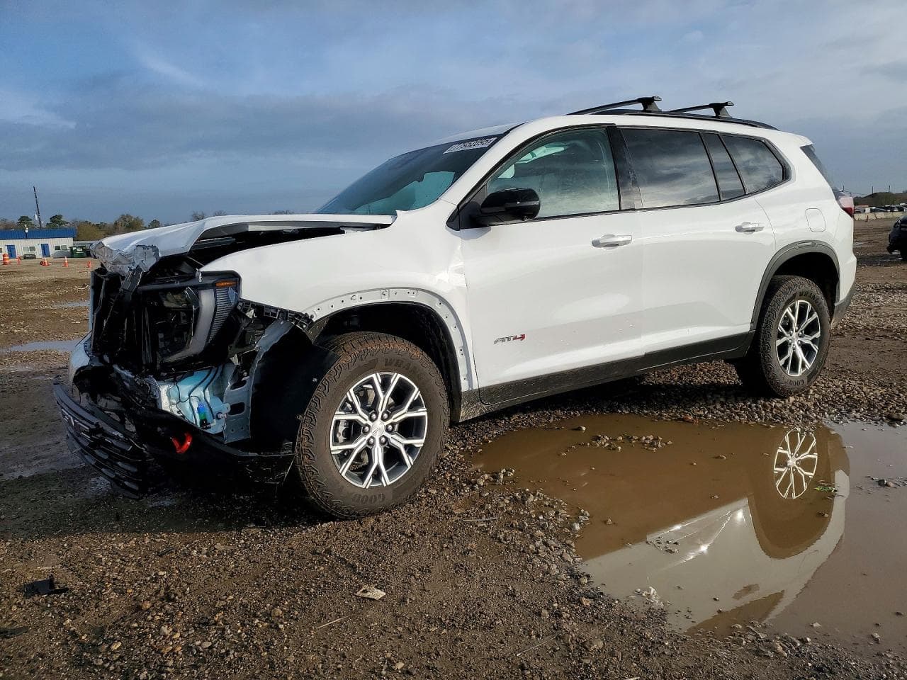 2026 GMC Acadia At4