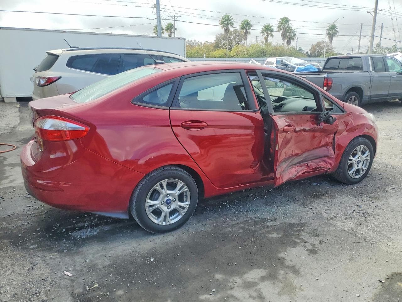 2014 Ford Fiesta Se - foto 3