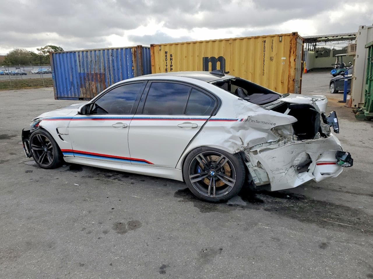 2018 BMW M3 - foto 2
