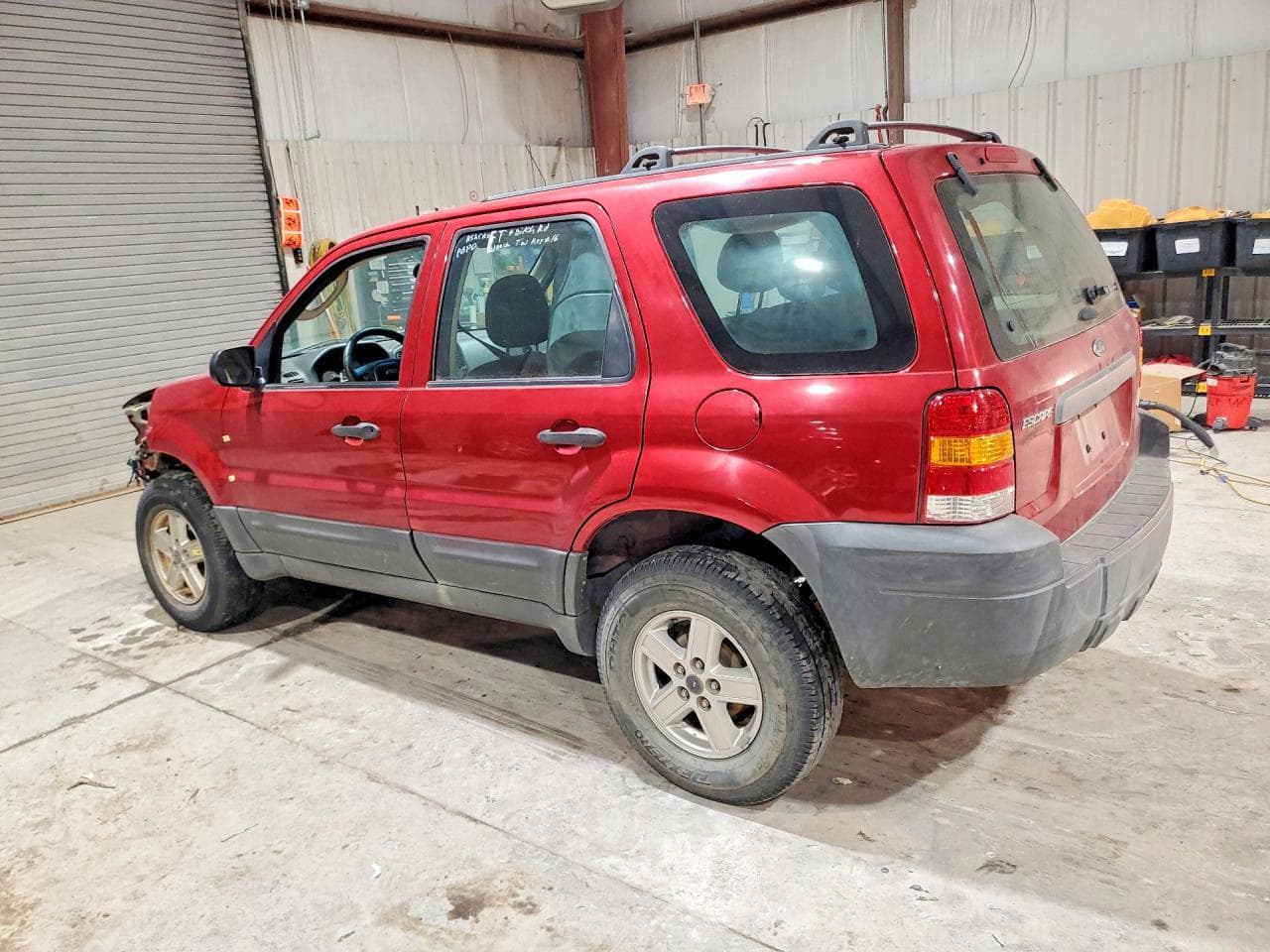 2005 Ford Escape Xls - foto 2