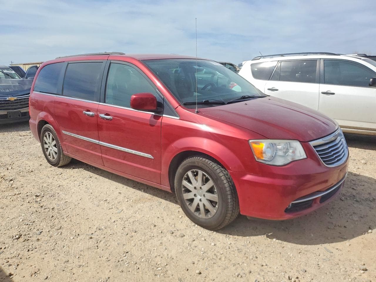 2015 Chrysler Town & Country Touring - foto 4