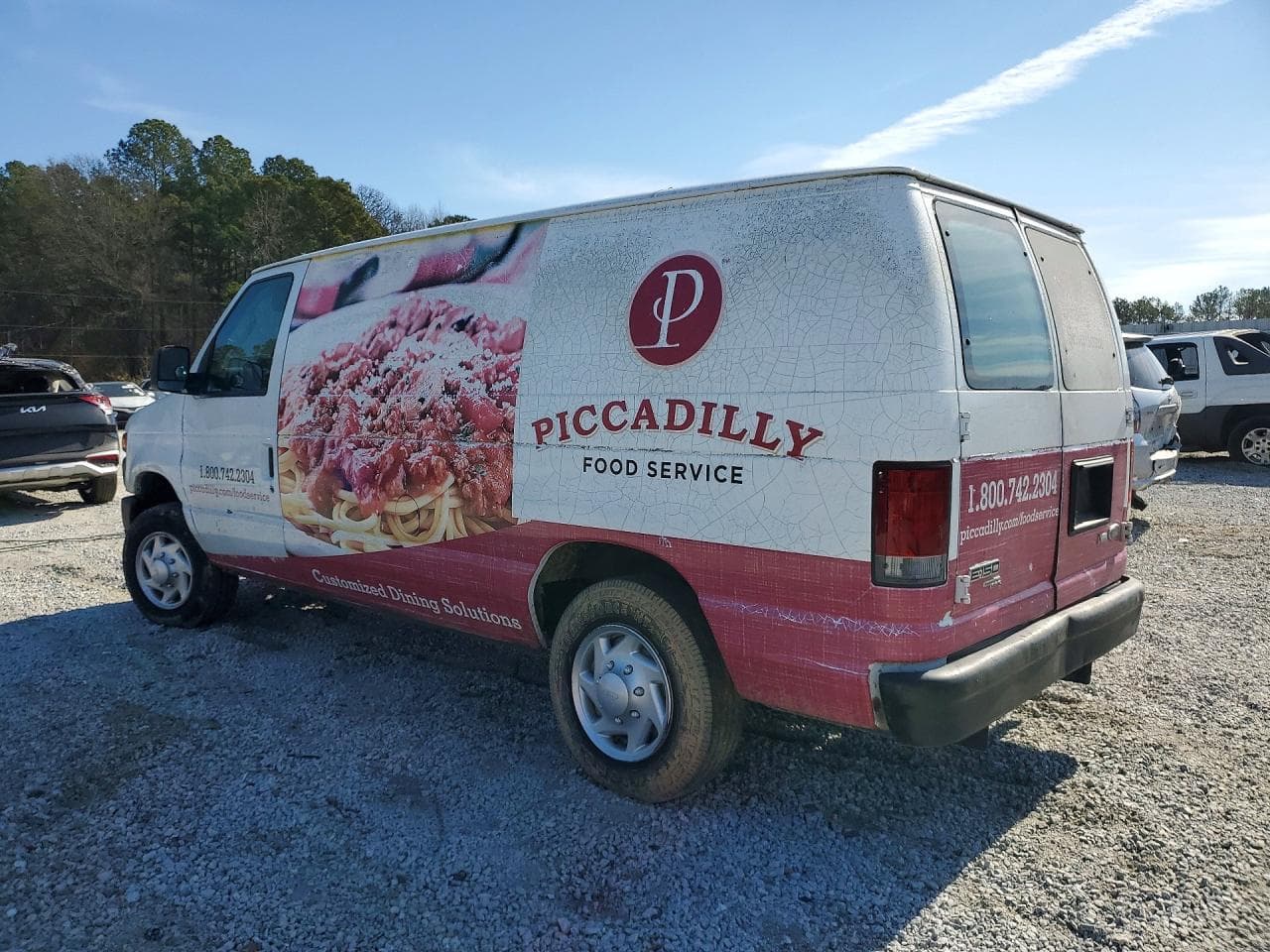 2011 Ford Econoline E150 Van - foto 2