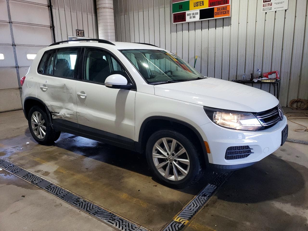 2017 Volkswagen Tiguan S - foto 4