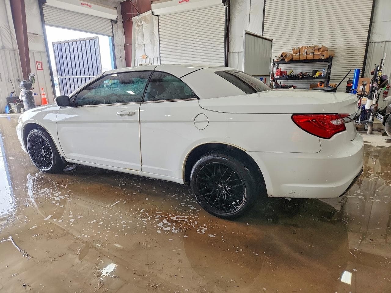 2013 Chrysler 200 S - foto 2
