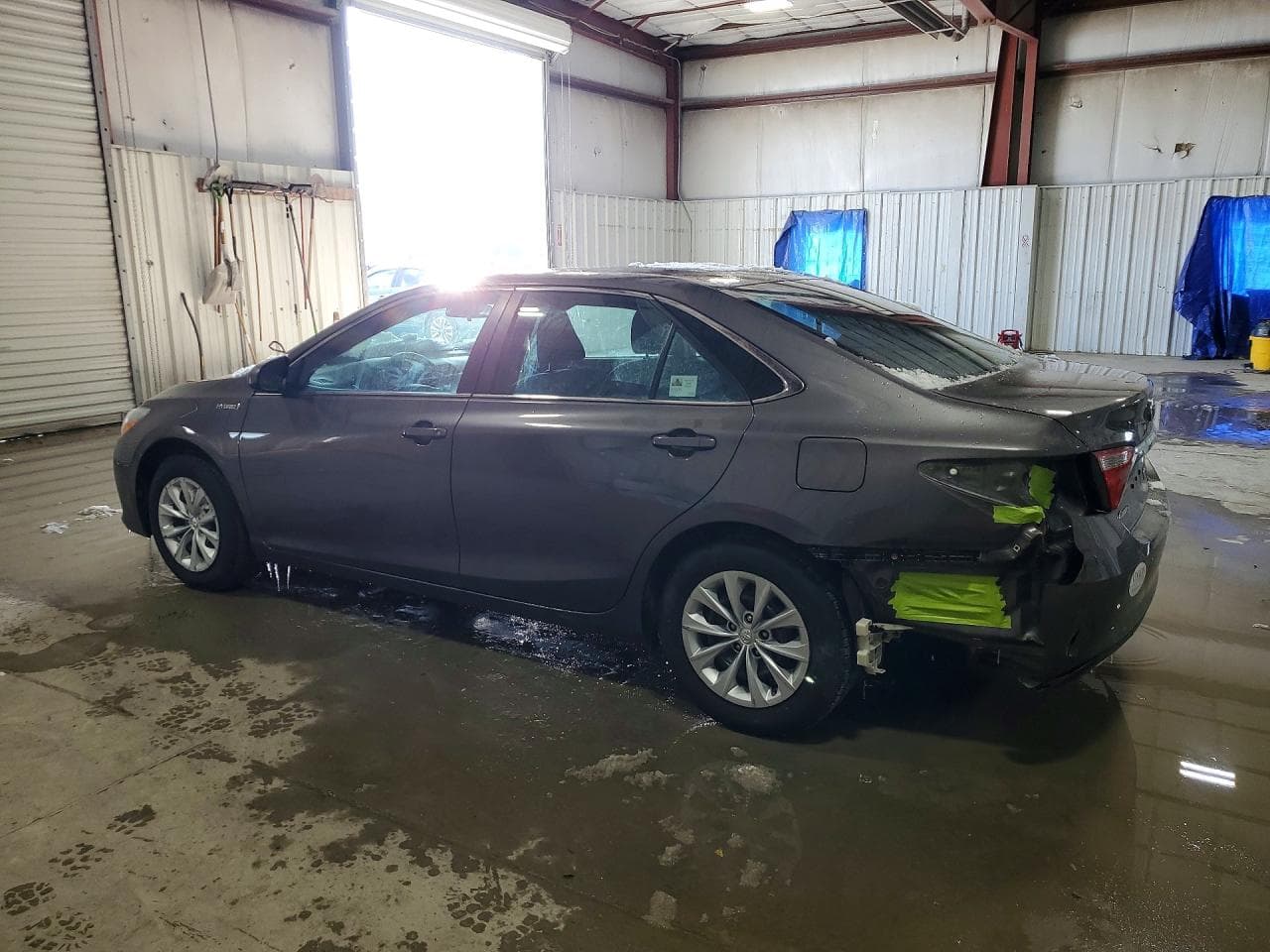 Toyota Camry Hybr - foto 2