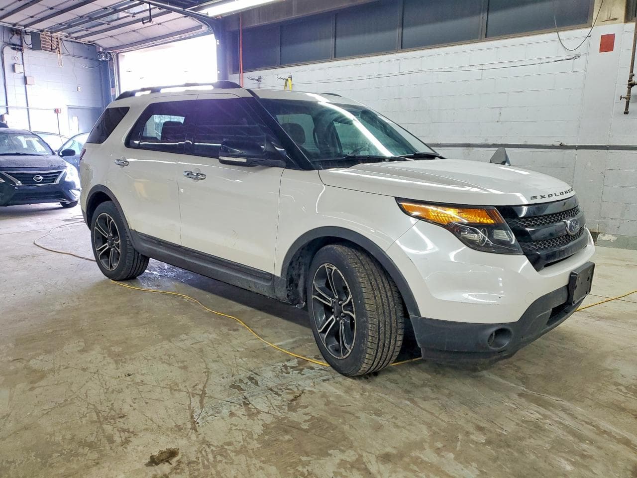 2014 Ford Explorer Sport - foto 4