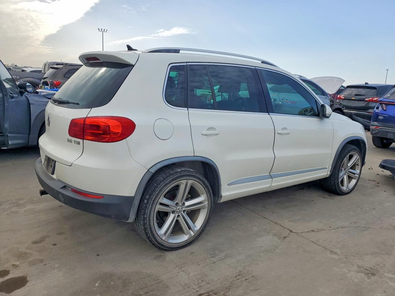 2014 Volkswagen Tiguan S - foto 3
