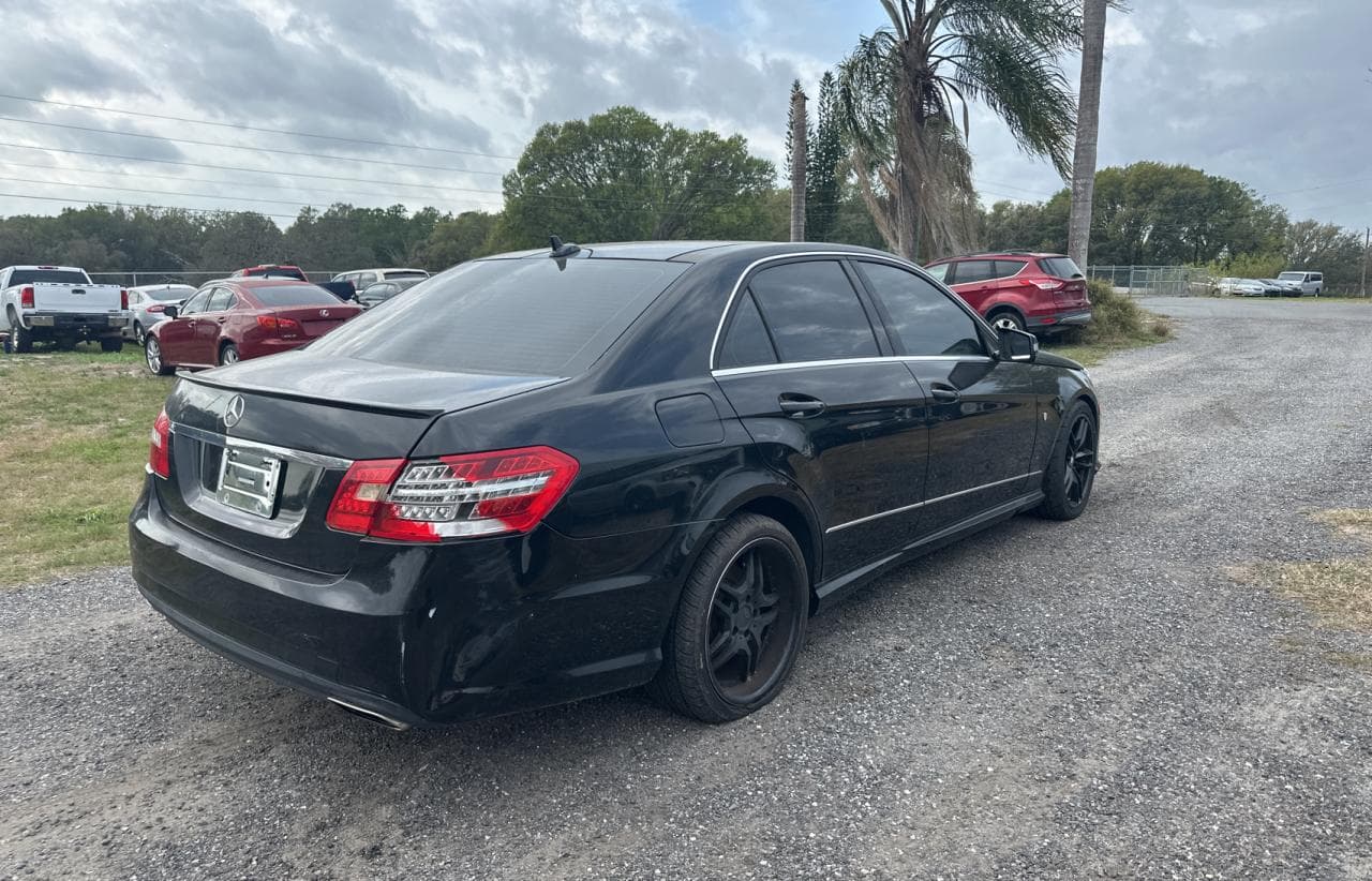 2011 Mercedes-Benz E 350 4Matic - foto 4