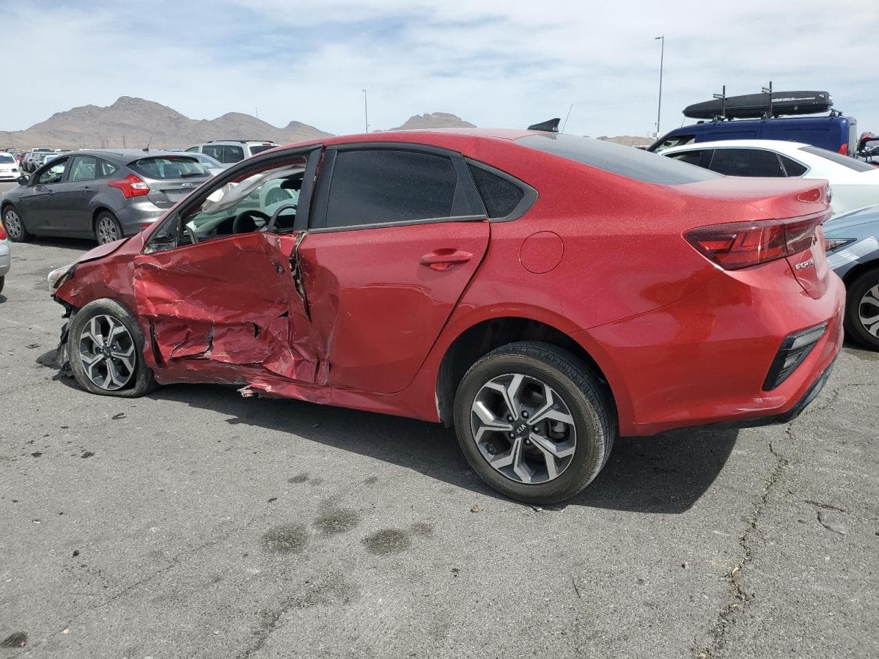 2021 Kia Forte Fe - foto 2