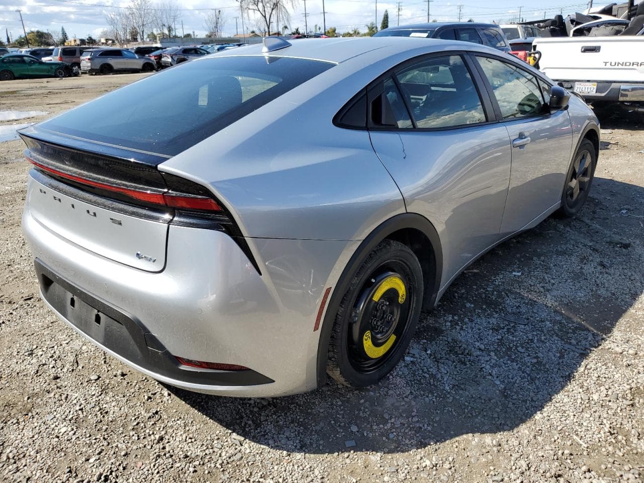 2024 Toyota Prius Le - foto 3