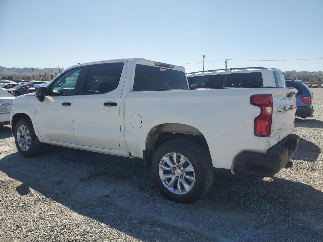 2022 Chevrolet Silverado C1500 Custom - foto 2