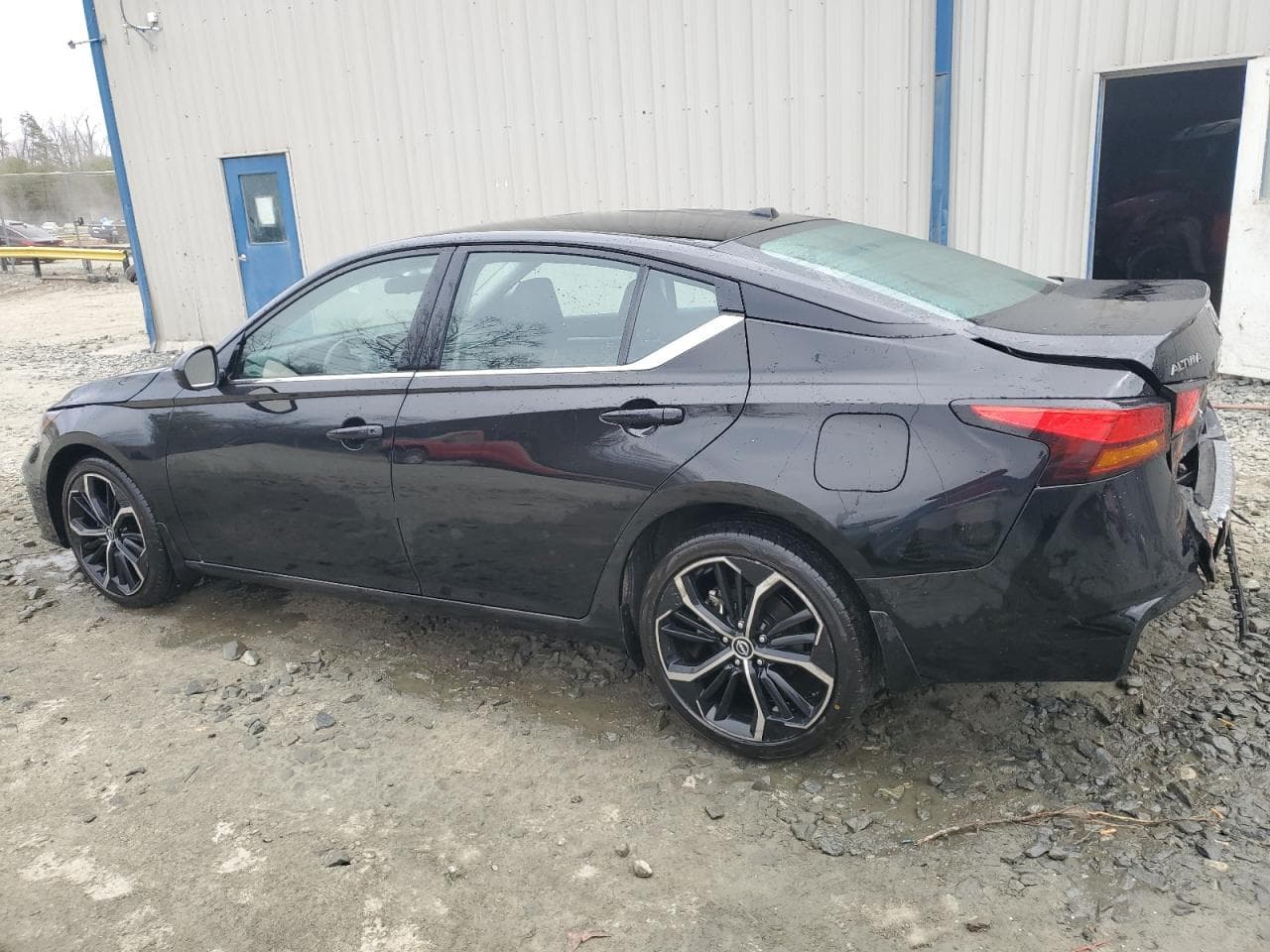 2023 Nissan Altima Sr - foto 2