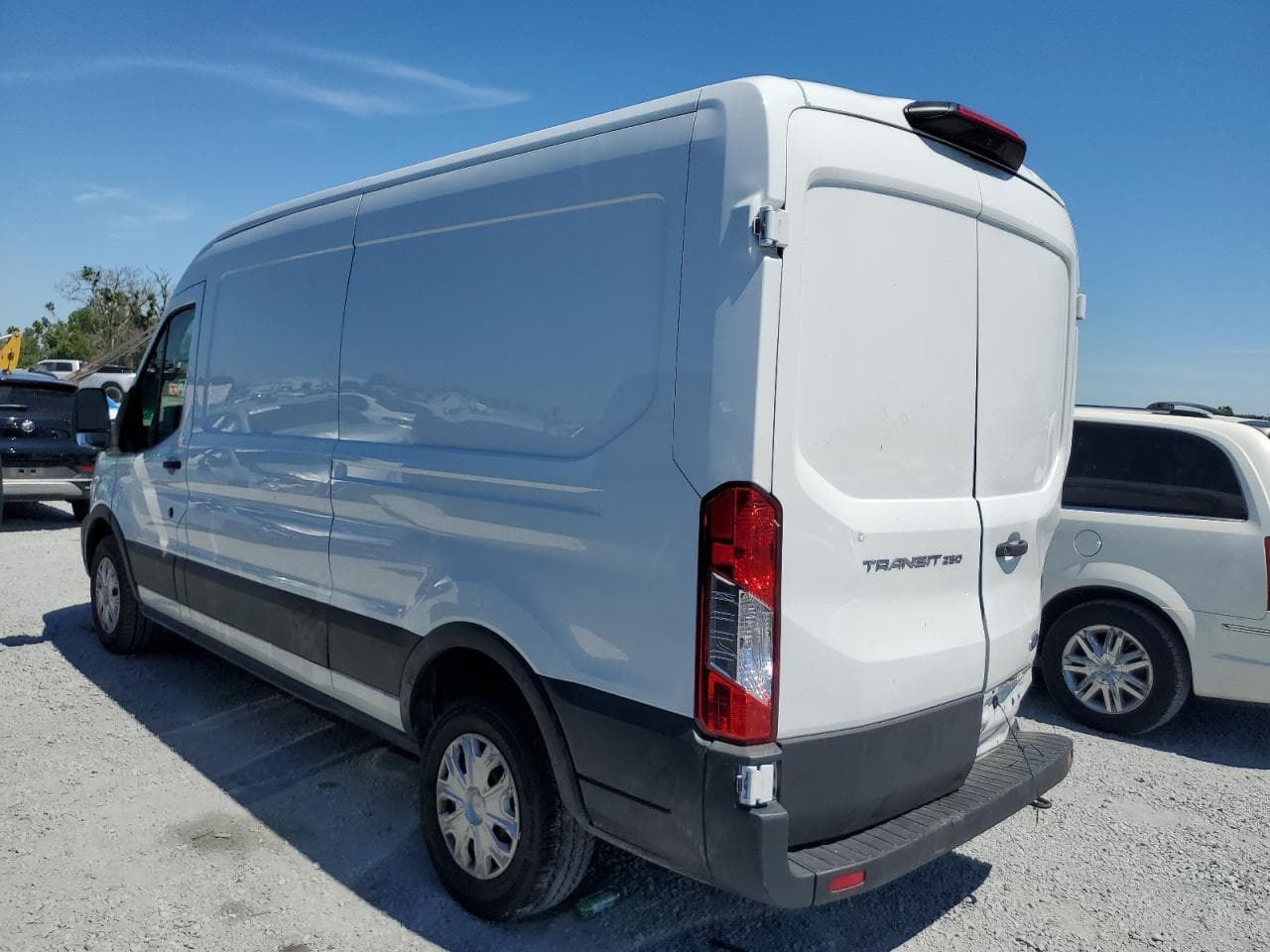 2023 Ford Transit T-250 - foto 2