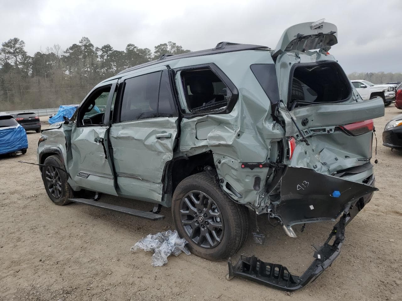 2025 Toyota Sequoia Sr5 - foto 2