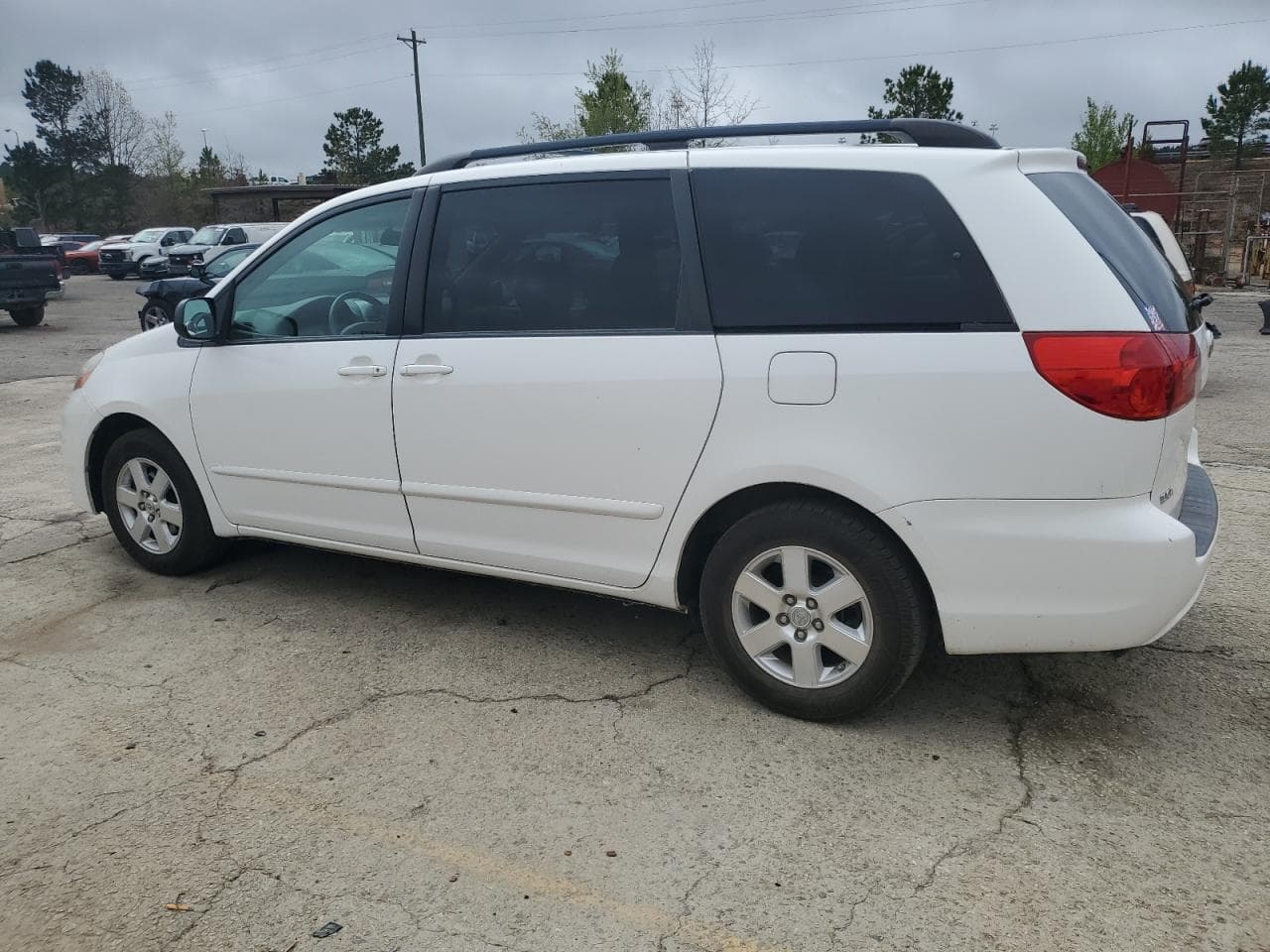 2008 Toyota Sienna Ce - foto 2