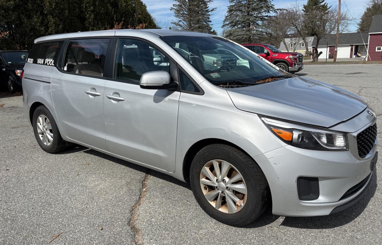 2018 Kia Sedona L