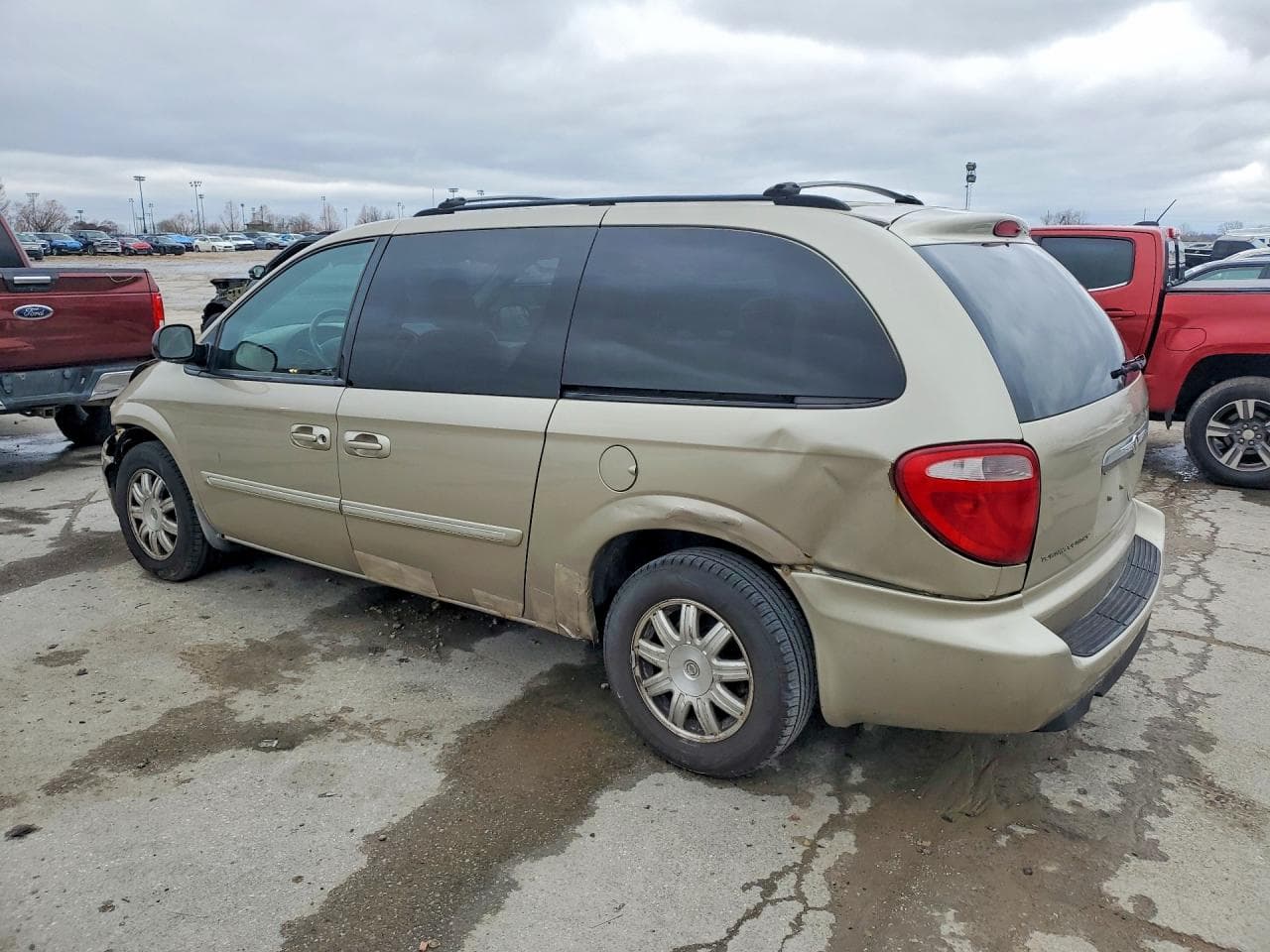 2006 Chrysler Town & Country Touring - foto 2