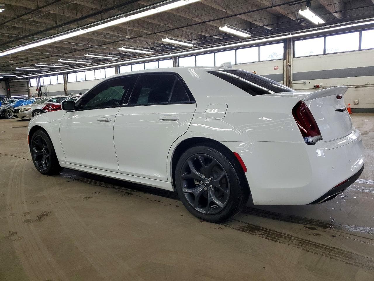 2023 Chrysler 300 S - foto 2