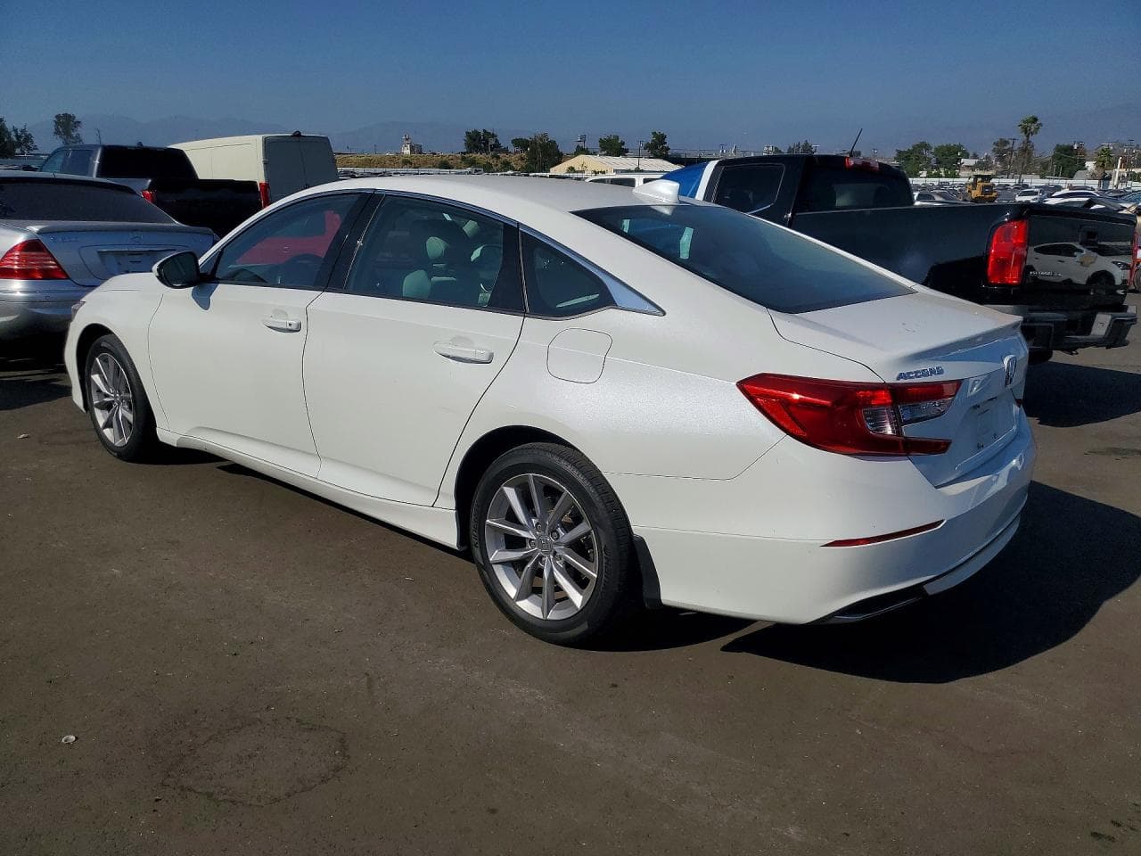 2021 Honda Accord Lx - foto 2