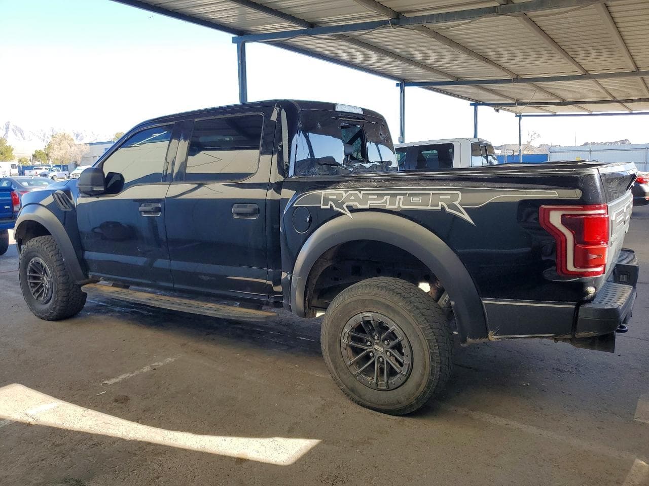 2020 Ford F150 Raptor - foto 2