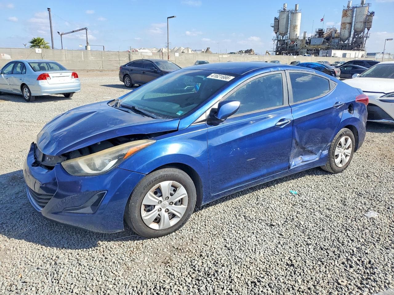 Hyundai Elantra 2016 z USA