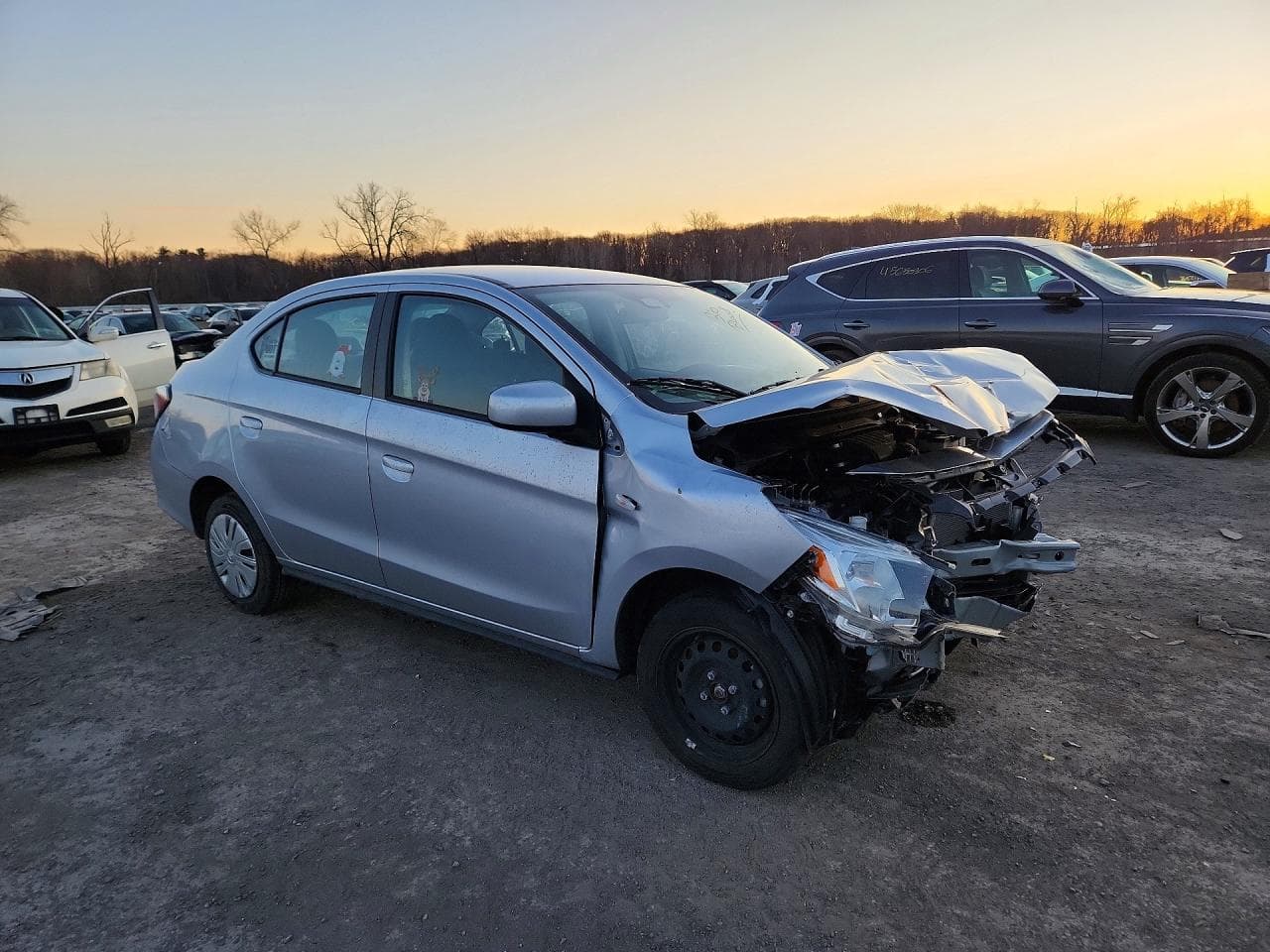 2024 Mitsubishi Mirage G4 Es - foto 4