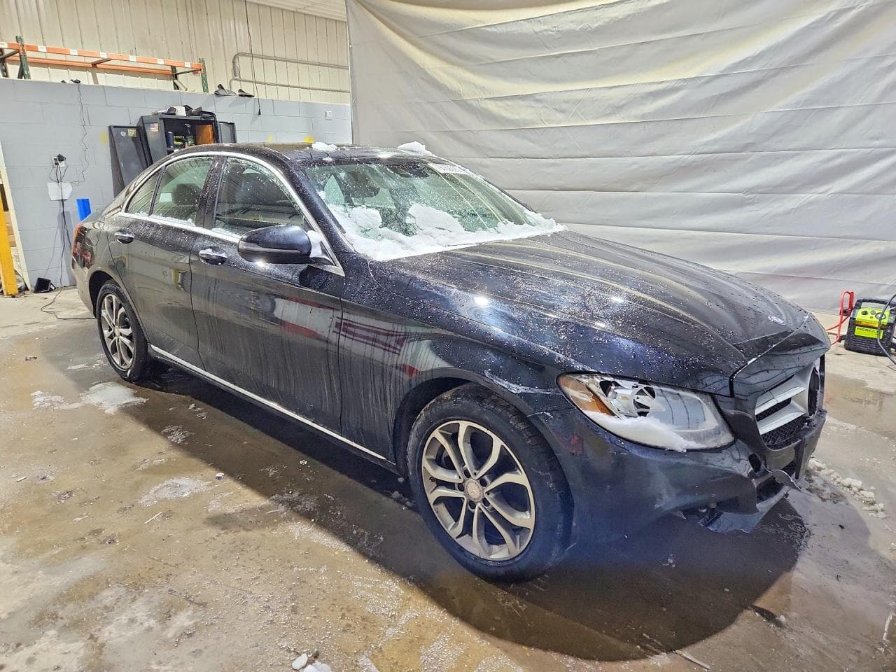 2016 Mercedes-Benz C 300 4Matic - foto 4