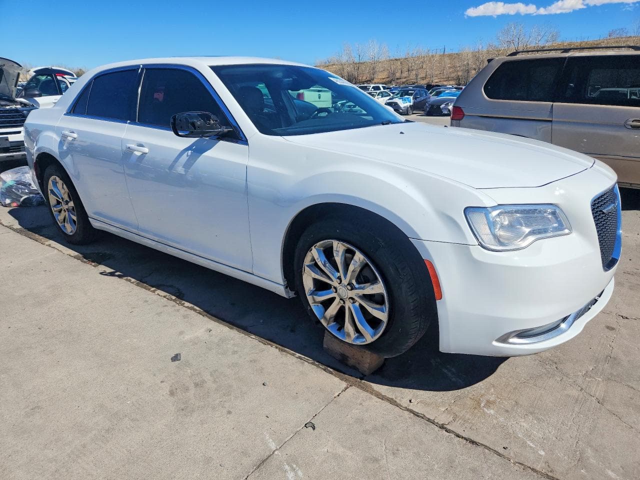 2016 Chrysler 300 Limited - foto 4