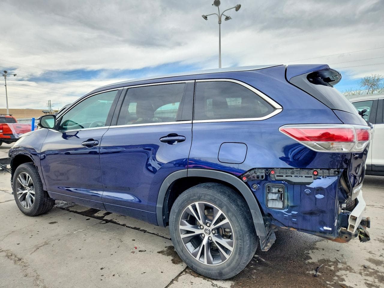 2016 Toyota Highlander Xle - foto 2