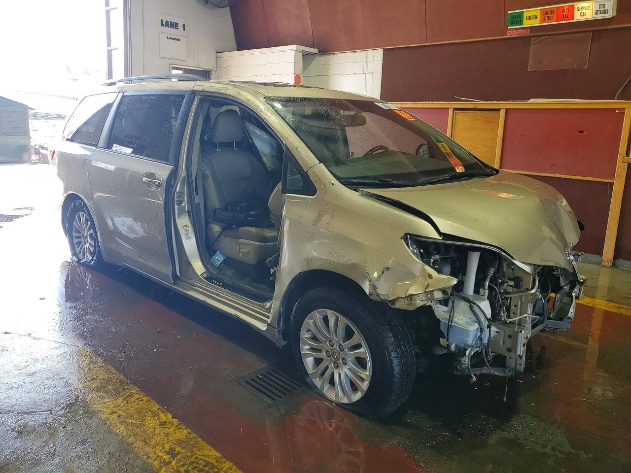 2015 Toyota Sienna Xle 8-Passenger - foto 4