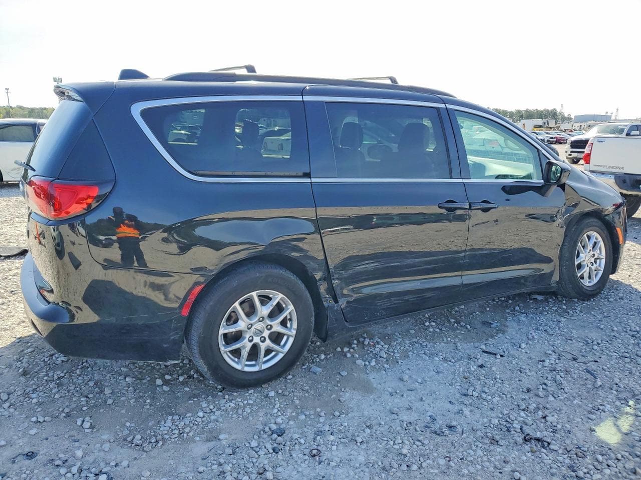 2021 Chrysler Voyager Lxi - foto 3