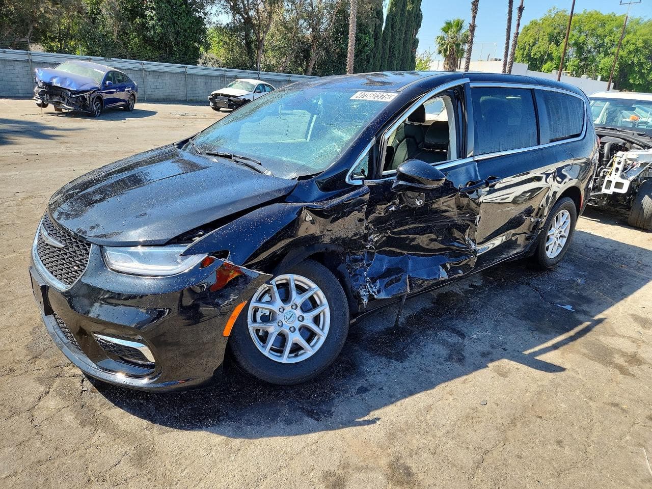 Chrysler Pacifica 2024 z USA