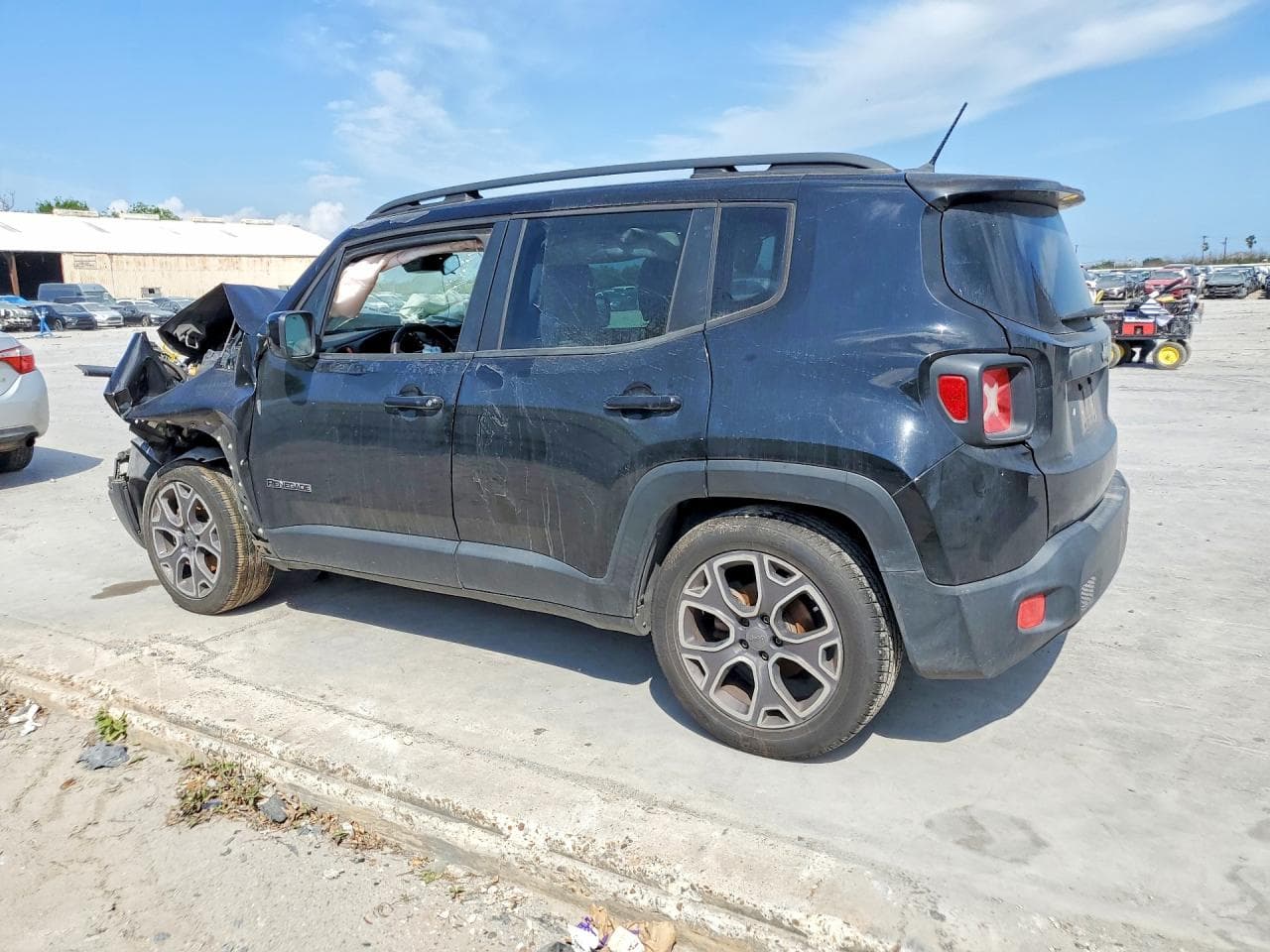 2015 Jeep Renegade Latitude - foto 2