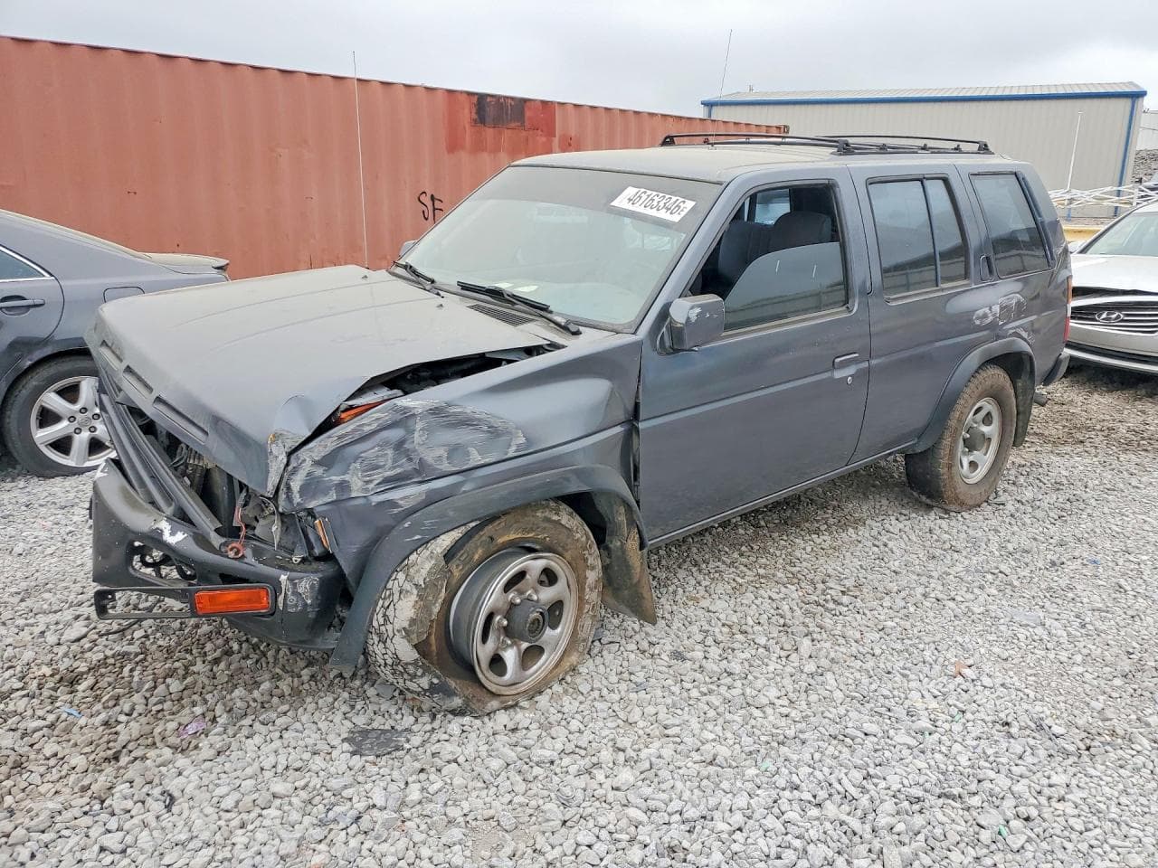 1995 Nissan Pathfinder Xe