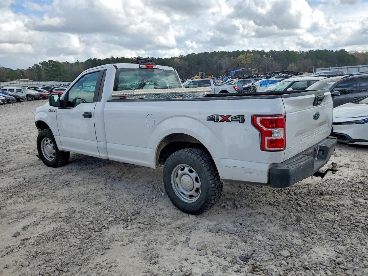 2020 Ford F150 - foto 2