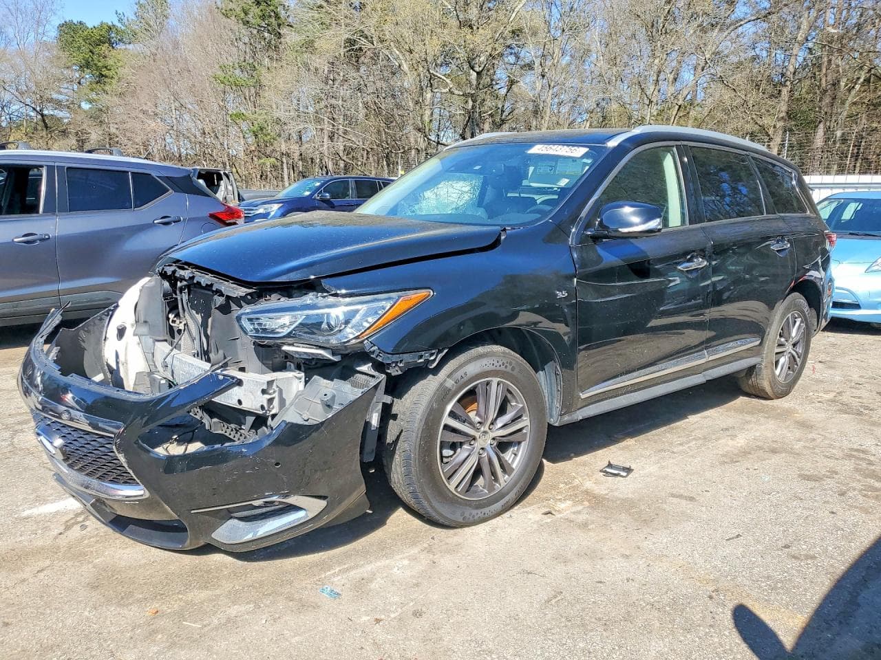 Infiniti QX60 2020 z USA