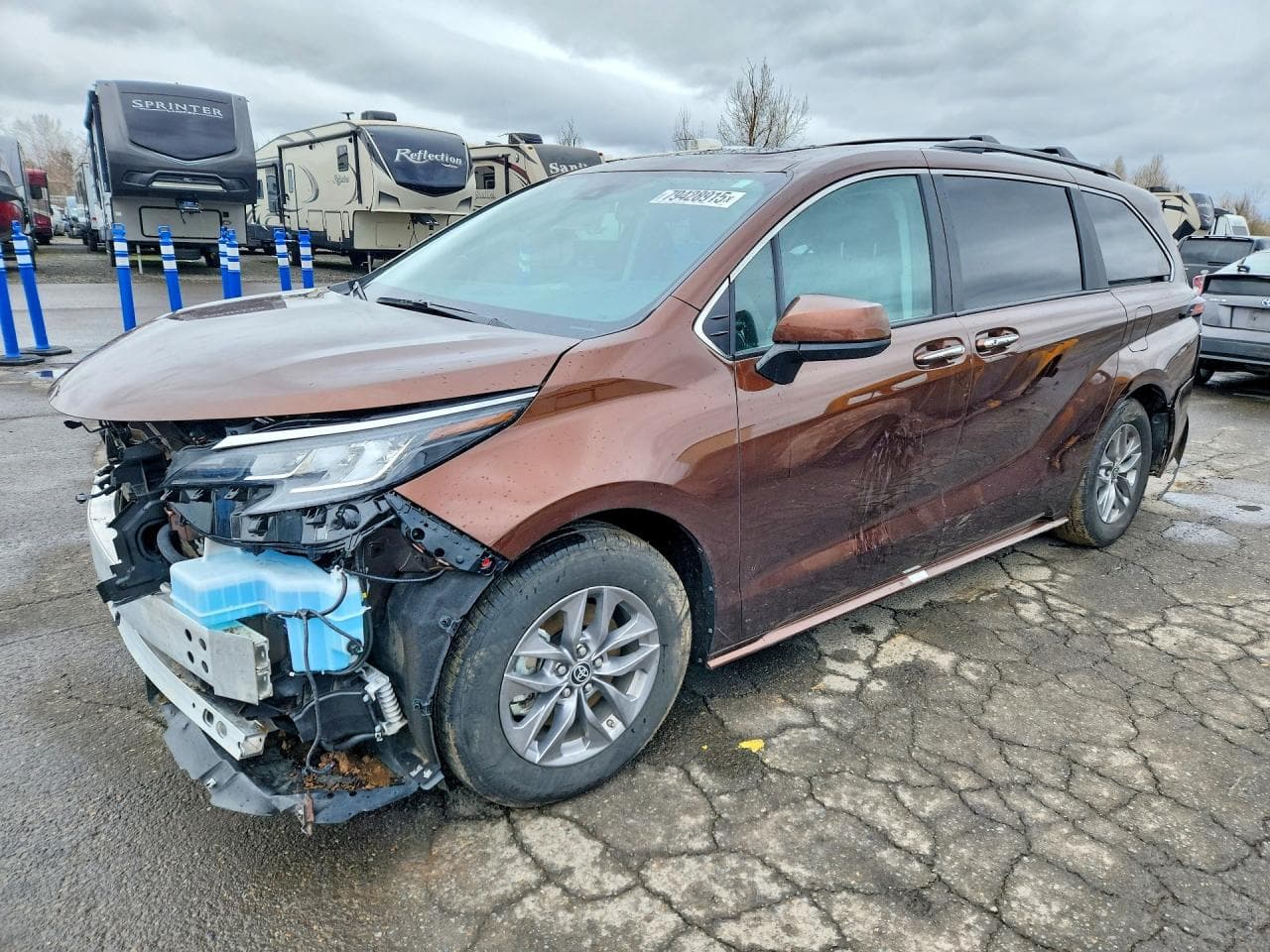 2023 Toyota Sienna Xle 7-Passenger