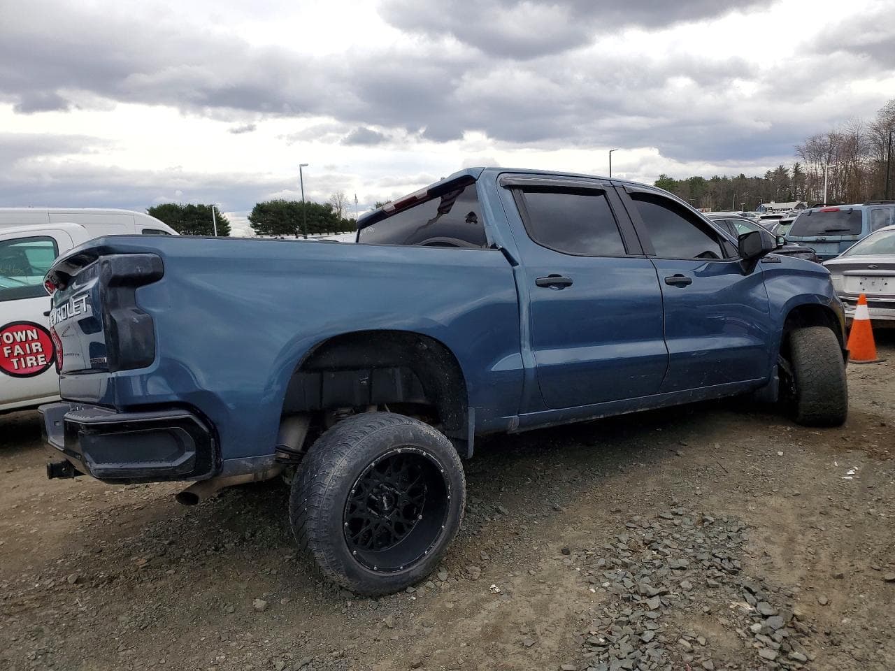2024 Chevrolet Silverado K1500 Trail Boss Custom - foto 3