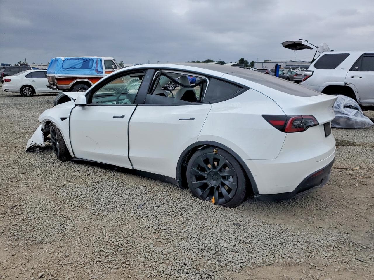 2022 Tesla Model Y - foto 2