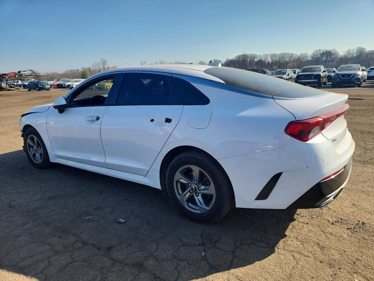 2021 Kia K5 - foto 2