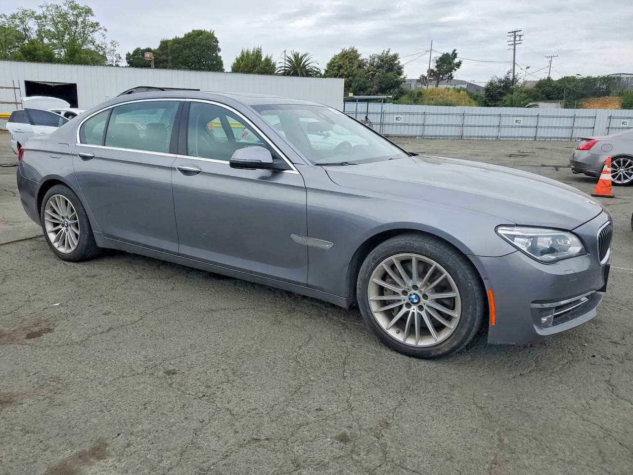 2014 BMW 750 Li - foto 4