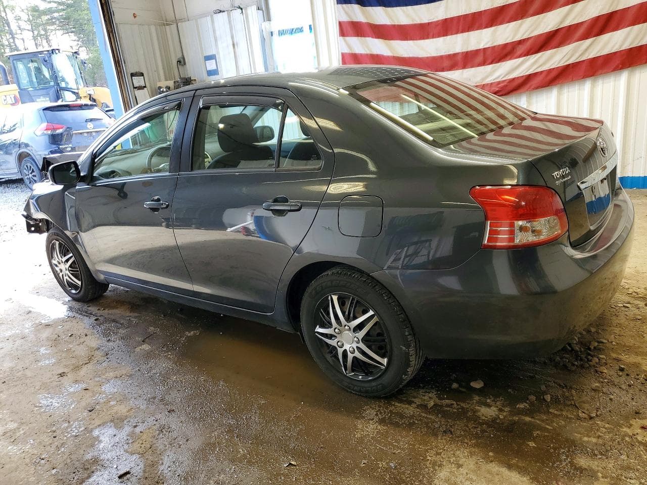 2008 Toyota Yaris - foto 2