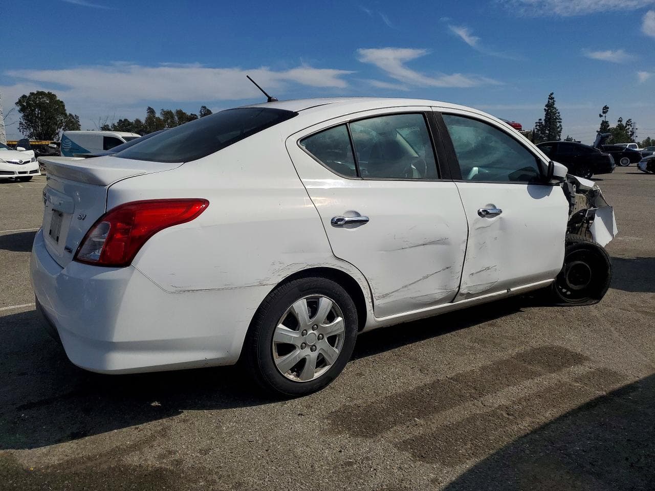 2019 Nissan Versa Sv - foto 3