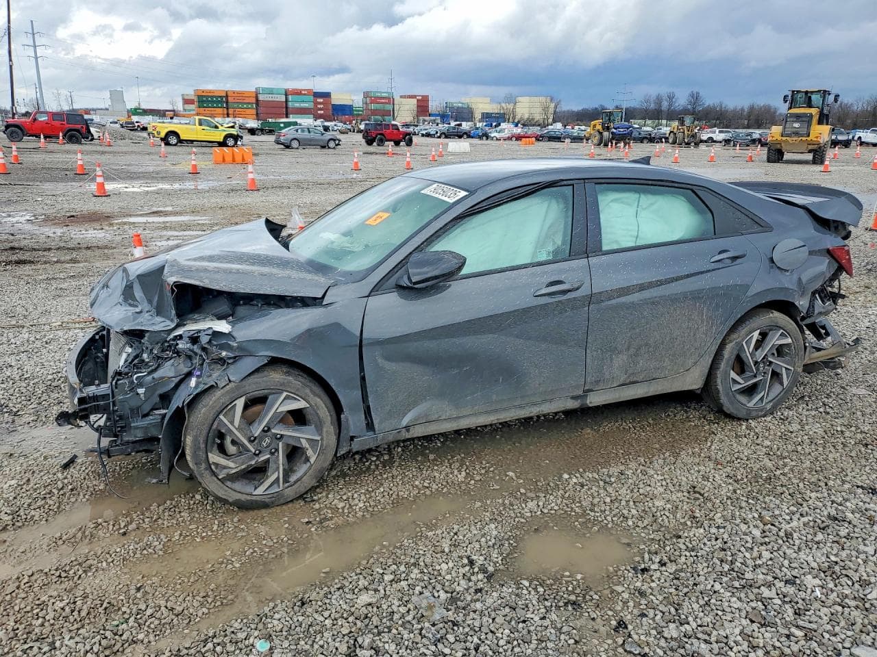 Hyundai Elantra 2025 z USA