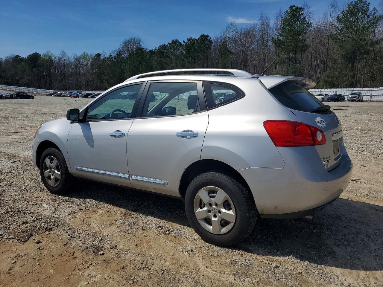 2015 Nissan Rogue Select S - foto 2