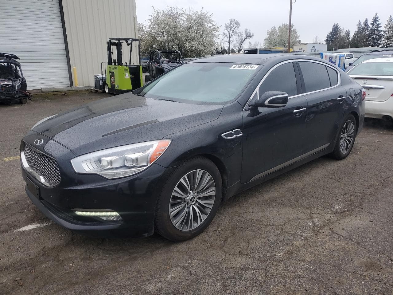 2017 Kia K900 Premium 3.8L