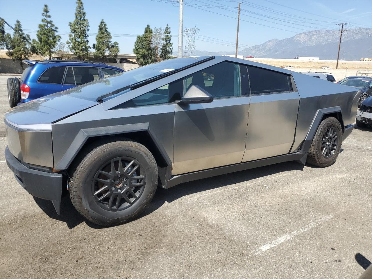2024 Tesla Cybertruck