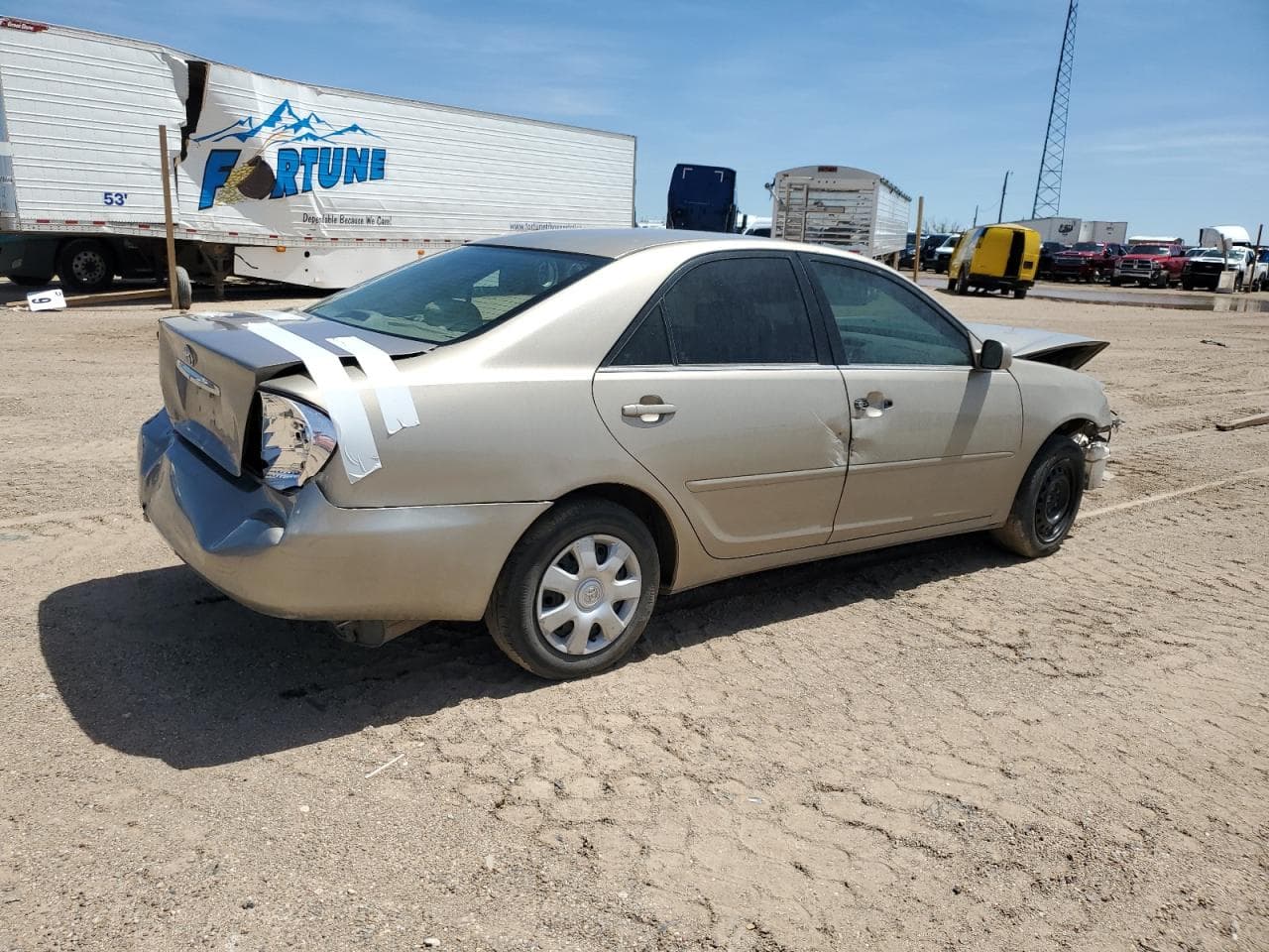 2004 Toyota Camry Le - foto 3
